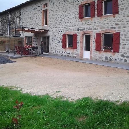 Au Nid D'Hirondelles Villa Saint-Andre-de-Chalencon Værelse billede